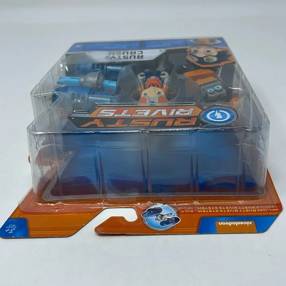 RUSTY RIVETS: Rusty and Crush Play Set. NEW.